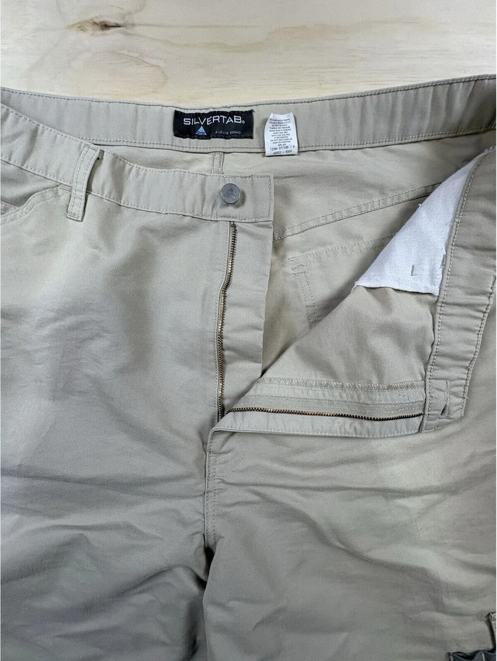 Vintage Levis Silvertab Pants Mens 42x30 Brown Khaki Cargo Baggy Wide Skater Y2K